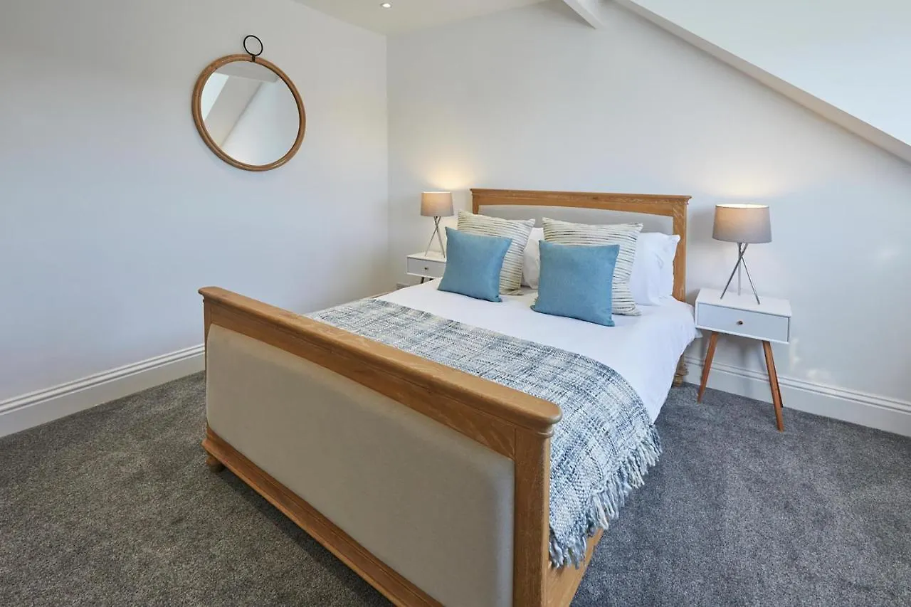Host & Stay - Upleatham Street Saltburn-by-the-Sea 0*,  United Kingdom